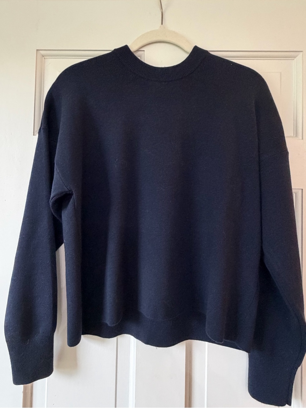 H&M Black Crewneck Women's Sweater